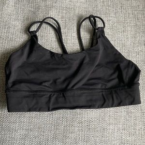 Lululemon black sports bra size 8